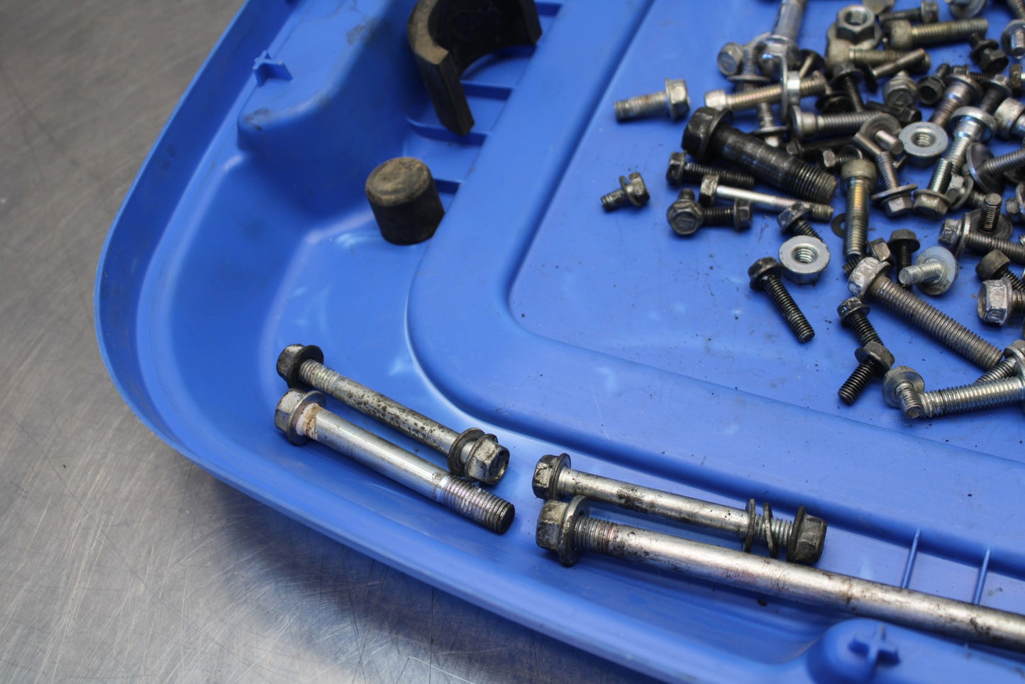 08-18 KAWASAKI KLR650 MOUNTING BOLTS HARDWARE MOTOR SCREWS BB183