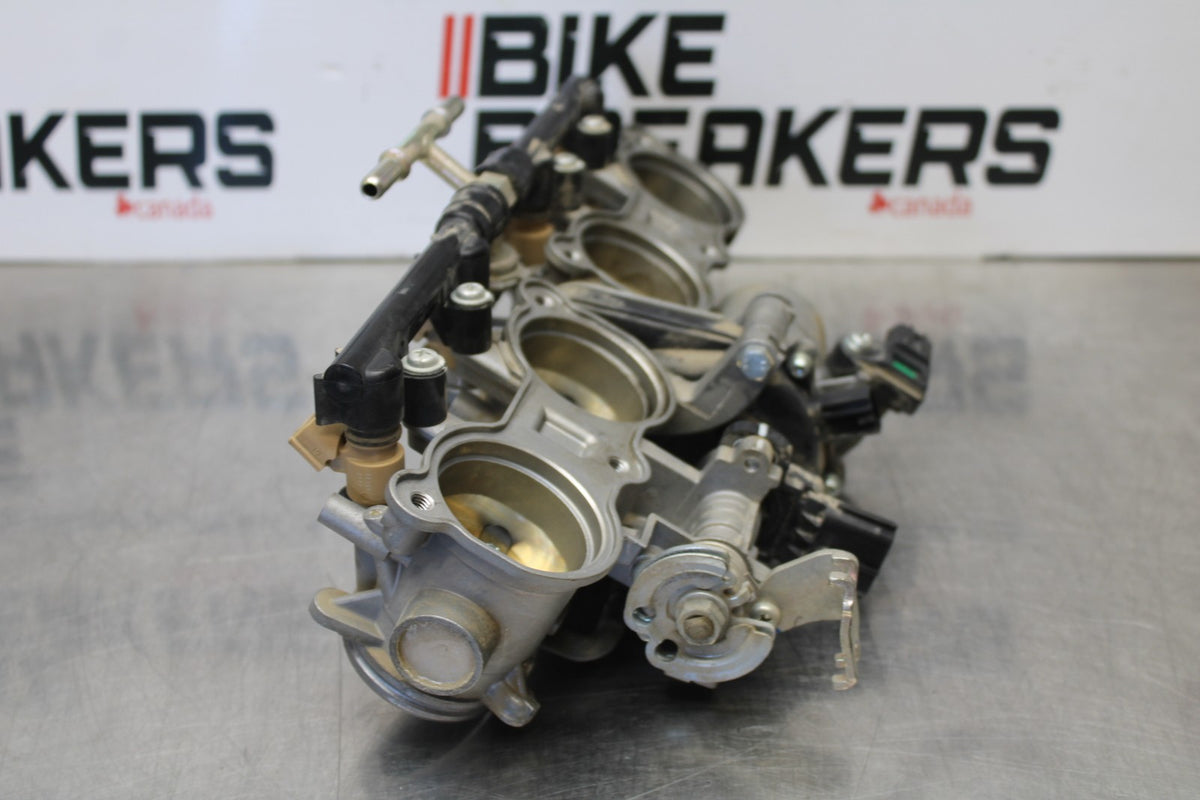 15-17 YAMAHA YZF R1 MAIN FUEL INJECTORS / THROTTLE BODIES BB190