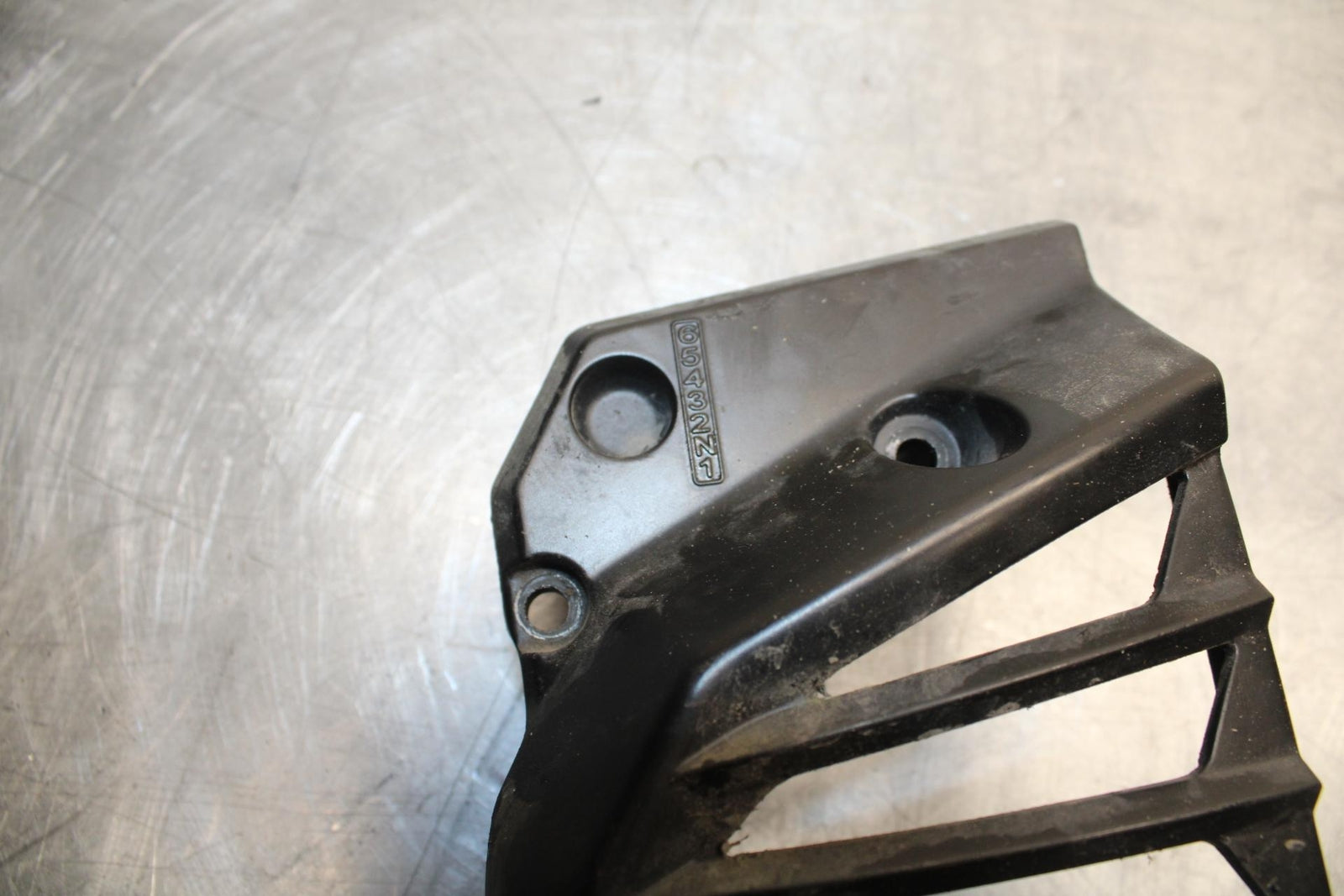 08-12 KAWASAKI NINJA 250R EX250J ENGINE SPROCKET COVER 14041-0021 BB496