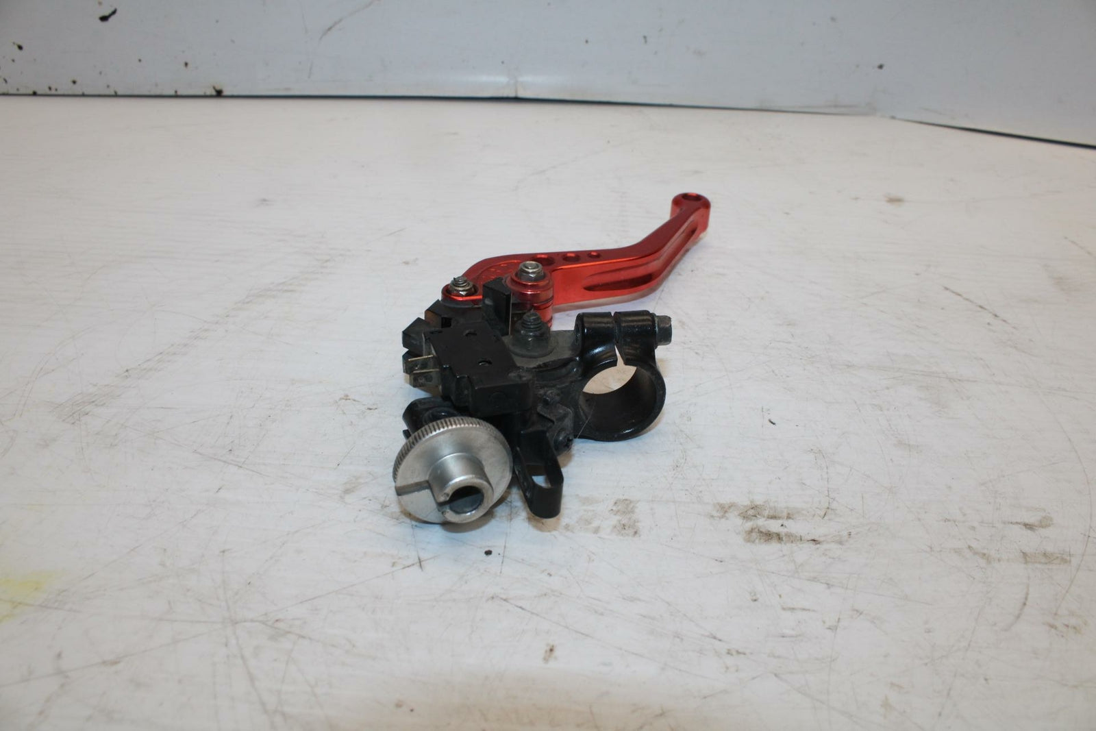 07 YAMAHA YZF R6 2c0 CLUTCH PERCH MOUNT WITH LEVER  BB284