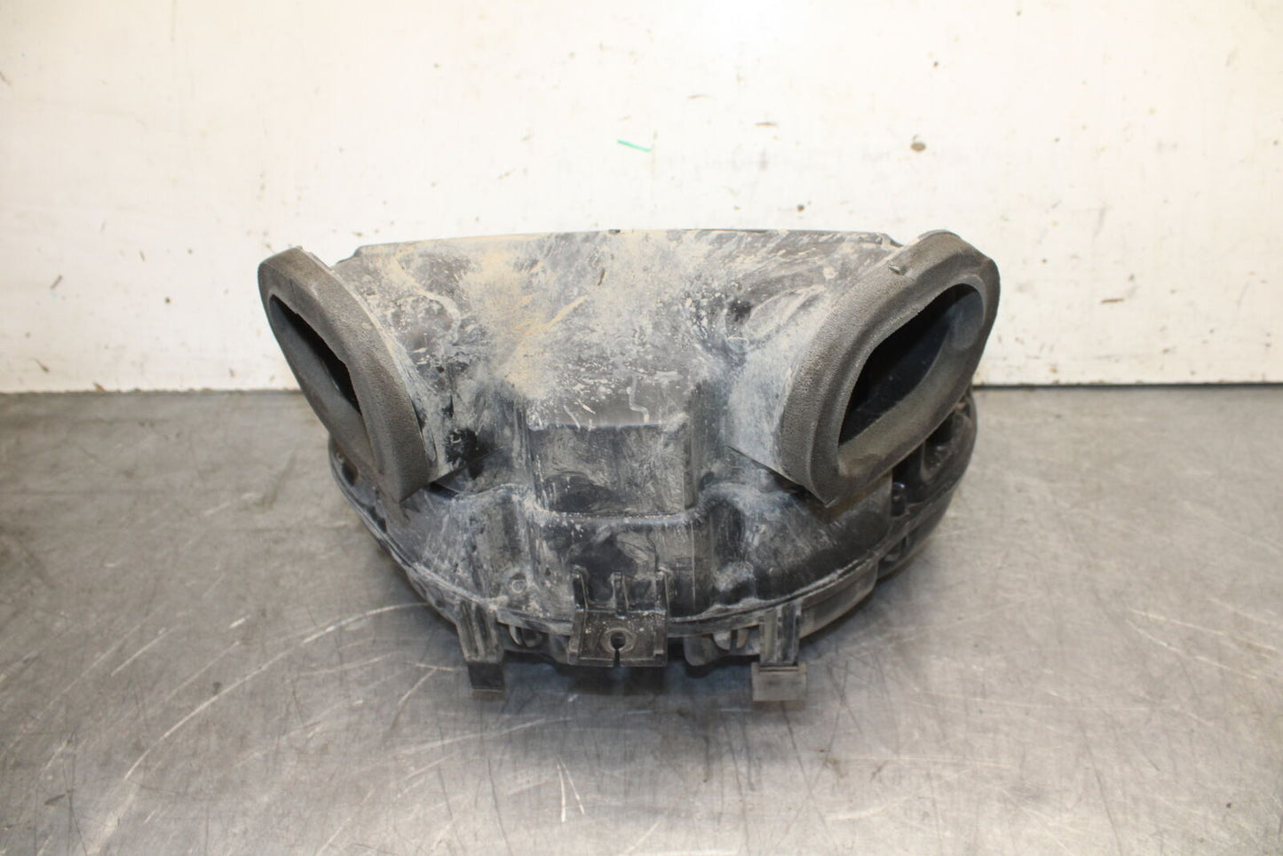 06-07 SUZUKI GSXR 600 AIRBOX AIR INTAKE FILTER BOX BB694