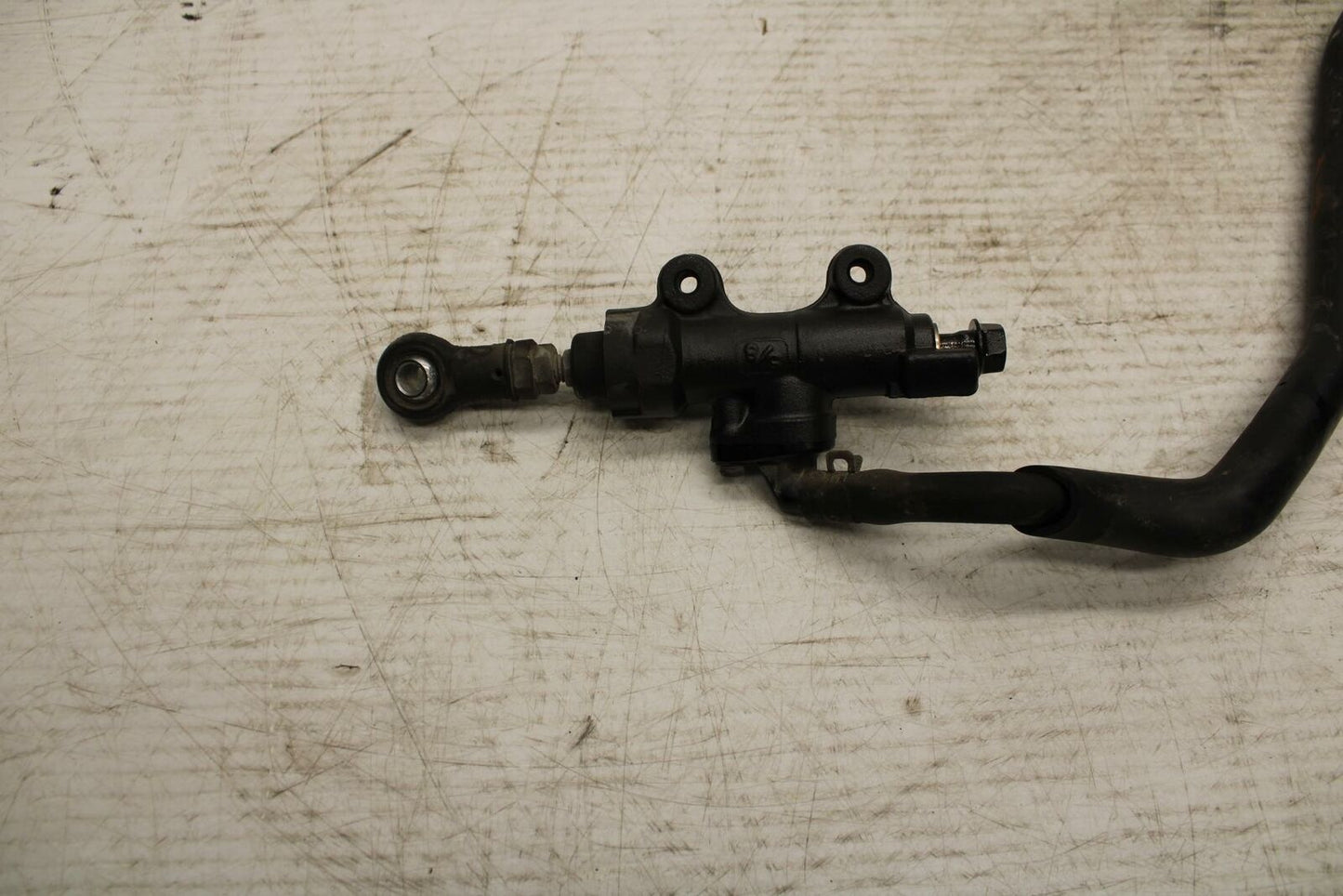 05-06 HONDA CBR600RR REAR BACK BRAKE MASTER CYLINDER W RESERVOIR BB307