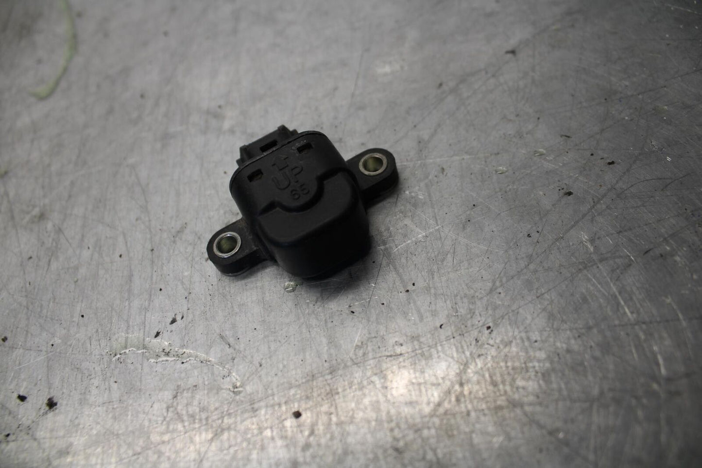 06-07 KAWASAKI NINJA ZX14R TIP OVER BANK ANGLE CRASH SENSOR SWITCH  bb433