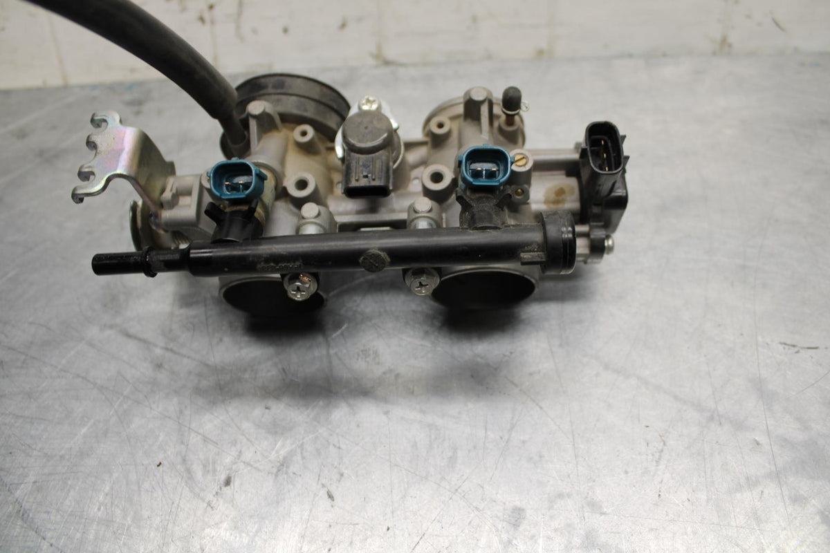 18-20 YAMAHA MT-07  MT-07 ABS MAIN FUEL INJECTORS / THROTTLE BODIES BB454