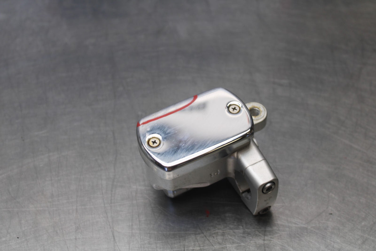 08 YAMAHA V STAR 1100 XVS1100AW CLASSIC FRONT BRAKE MASTER CYLINDER BB916