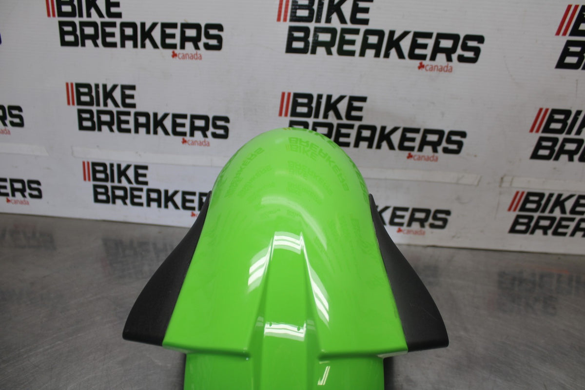 04-05 KAWASAKI NINJA ZX10R FRONT WHEEL FENDER COWL FAIRING BB931