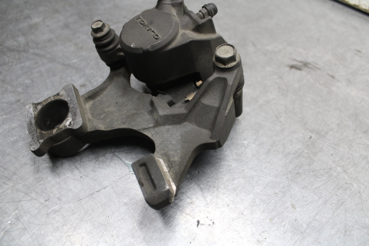 08-09 SUZUKI GSXR600 REAR BACK BRAKE CALIPER W MOUNT BRACKET BB728