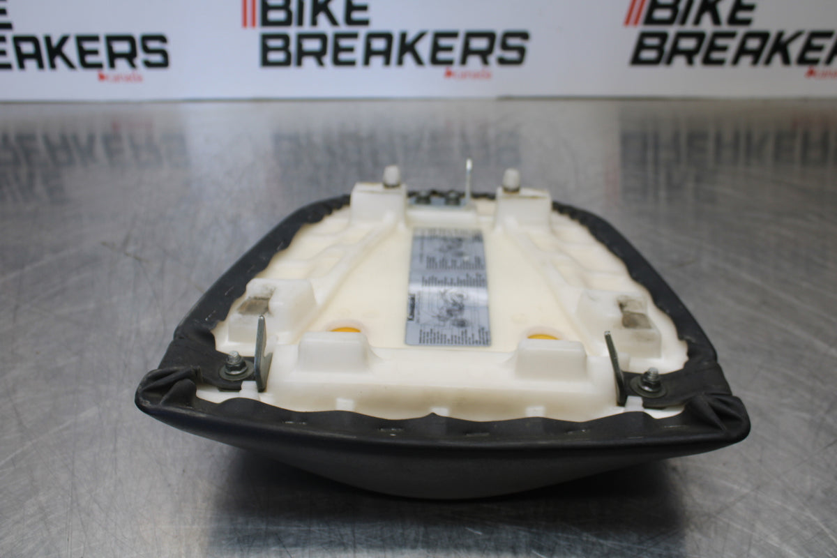 03-06 KAWASAKI Z1000 REAR BACK PASSENGER TANDEM SEAT PAD SADDLE PILLION BB164