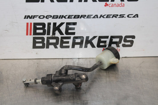 08-09 YAMAHA YZF R6S REAR BACK BRAKE MASTER CYLINDER W RESERVOIR BB796