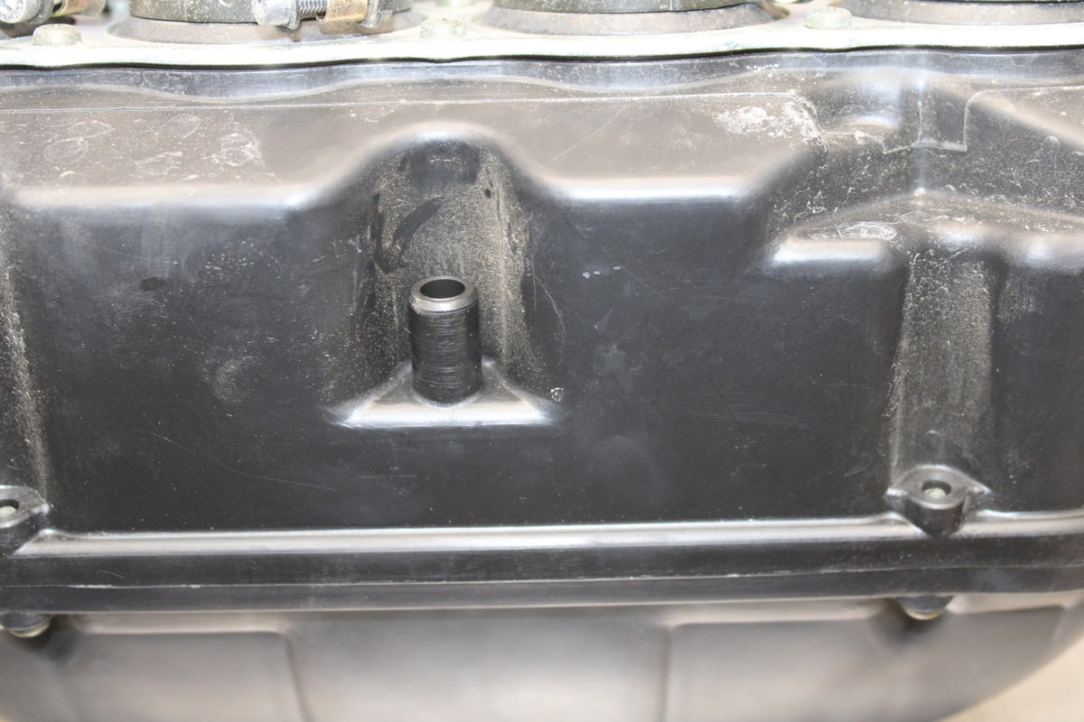 05 YAMAHA YZF R6 AIRBOX AIR INTAKE FILTER BOX BB858