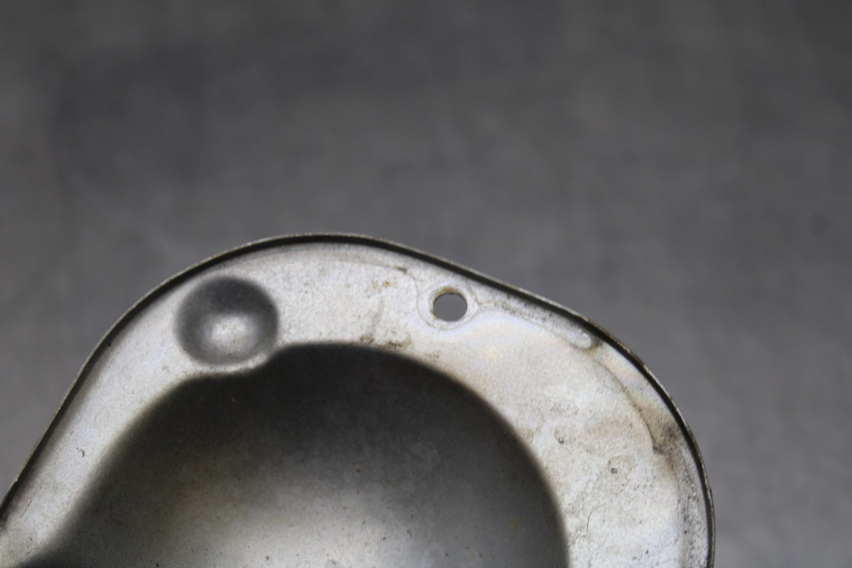 77 SUZUKI GS750 STARTER MOTOR COVER BB779