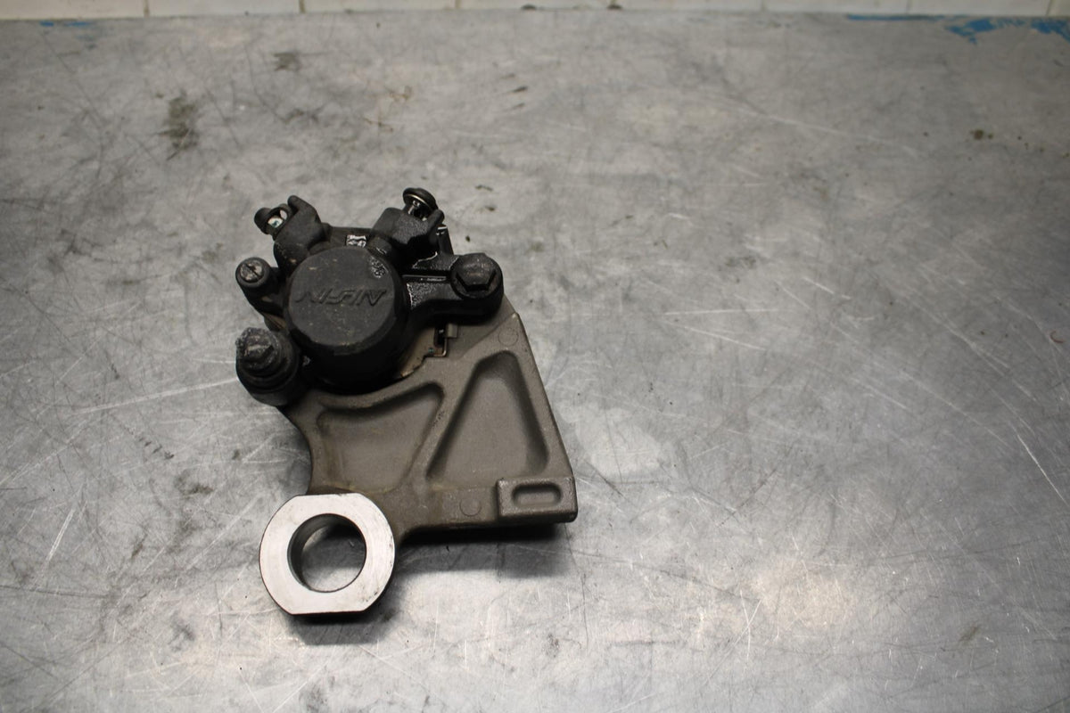 08-16 YAMAHA YZF R6 REAR BACK BRAKE CALIPER W MOUNT BRACKET BB443
