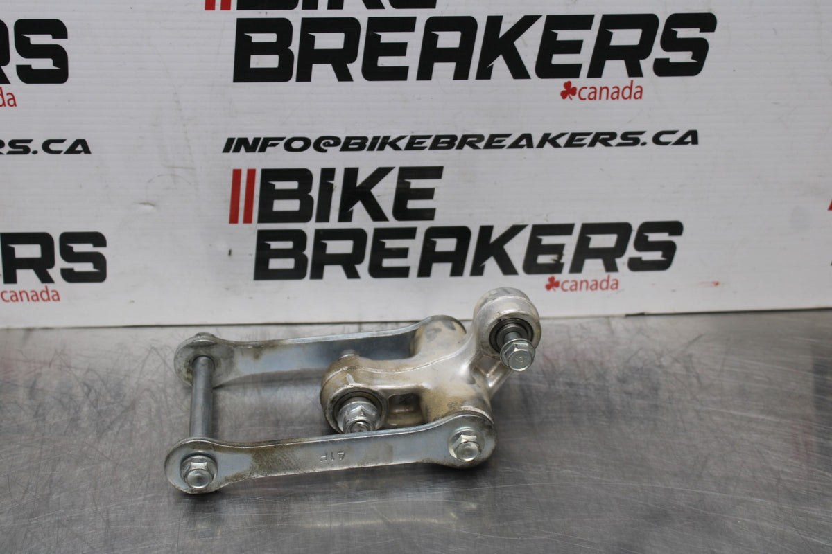15 SUZUKI BOULEVARD C50 REAR BACK SHOCK LINK DOG BONE BB775