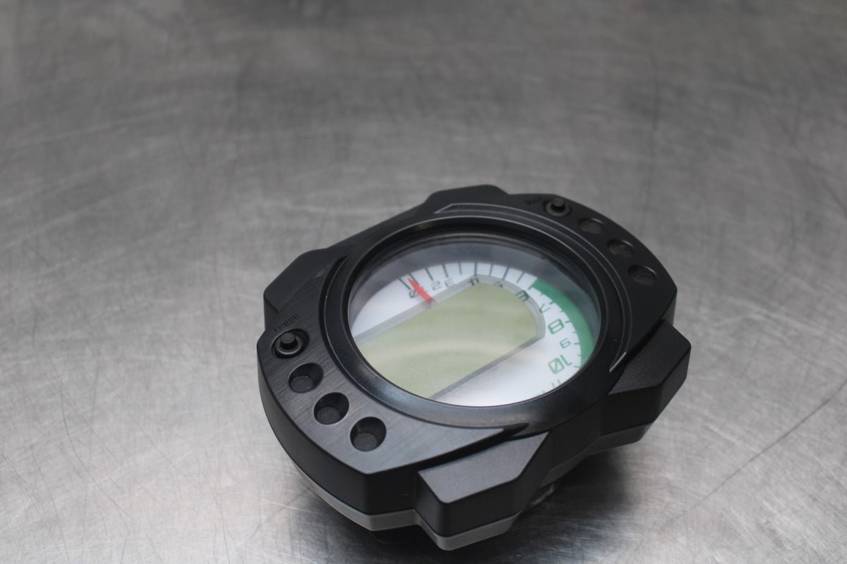 08 KAWASAKI NINJA ZX10R SPEEDO TACH GAUGES DISPLAY CLUSTER SPEEDOMETER BB902