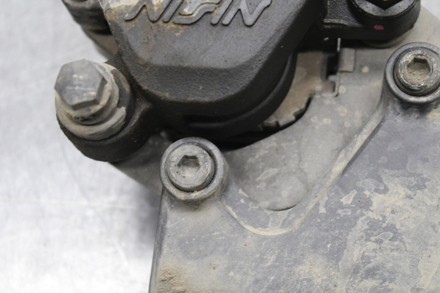 16-17 KAWASAKI VULCAN S 650 EN650 ABS REAR BRAKE CALIPER W MOUNT BRACKET  BB731