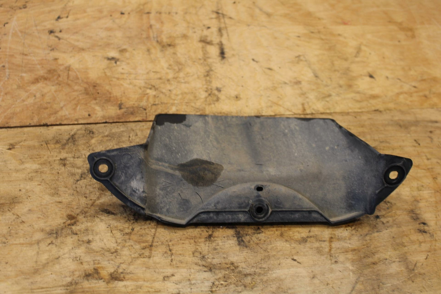 00-01 YAMAHA YZF R6 REAR BACK WHEEL TIRE HUGGER FENDER BB327