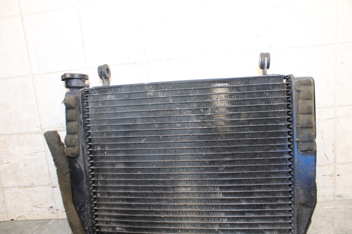 2002 Yamaha YZF R6 ENGINE RADIATOR MOTOR COOLER COOLING RADIATER BB545