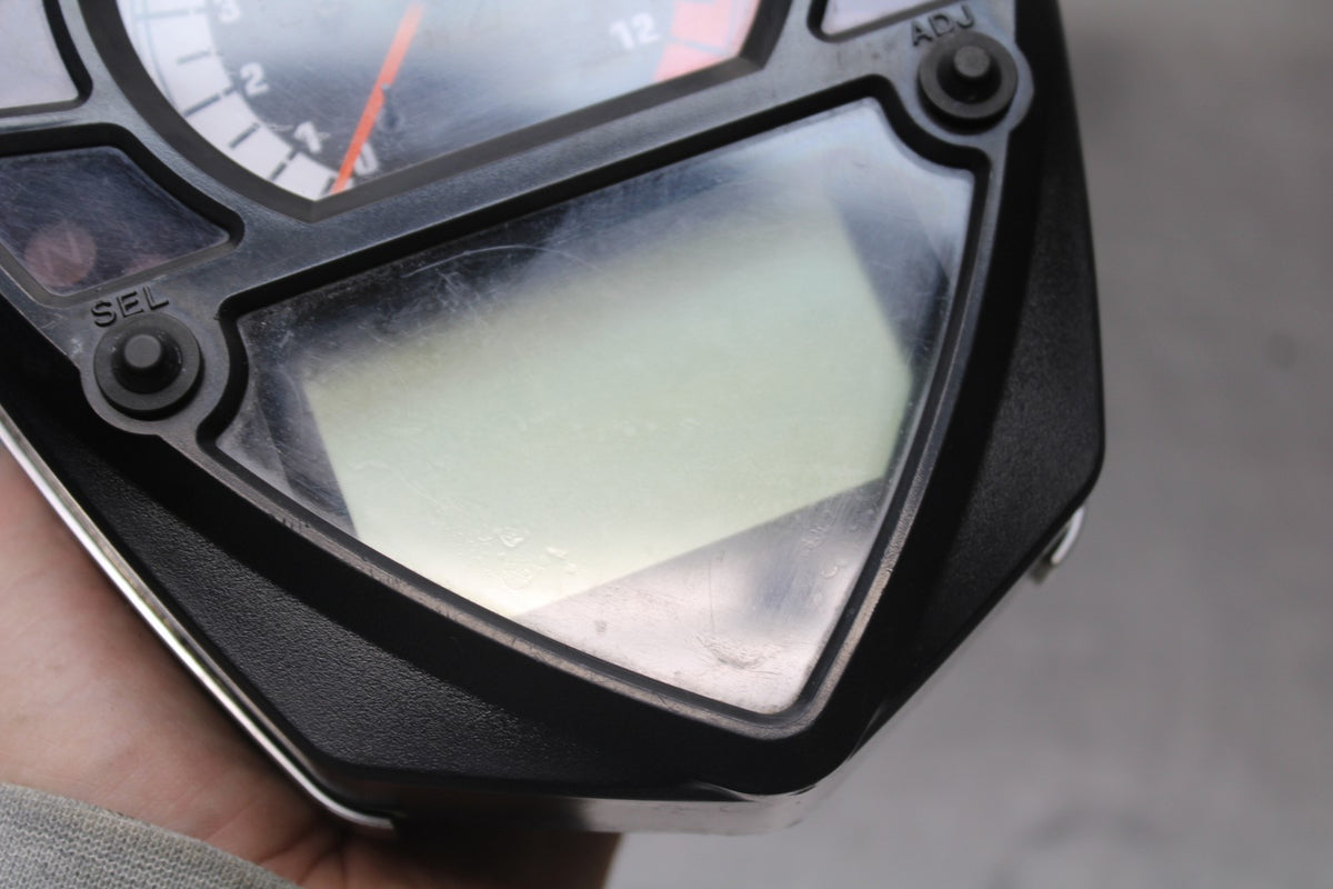 03 SUZUKI SV650 SPEEDO TACH GAUGES DISPLAY CLUSTER SPEEDOMETER TACHOMETER BB846