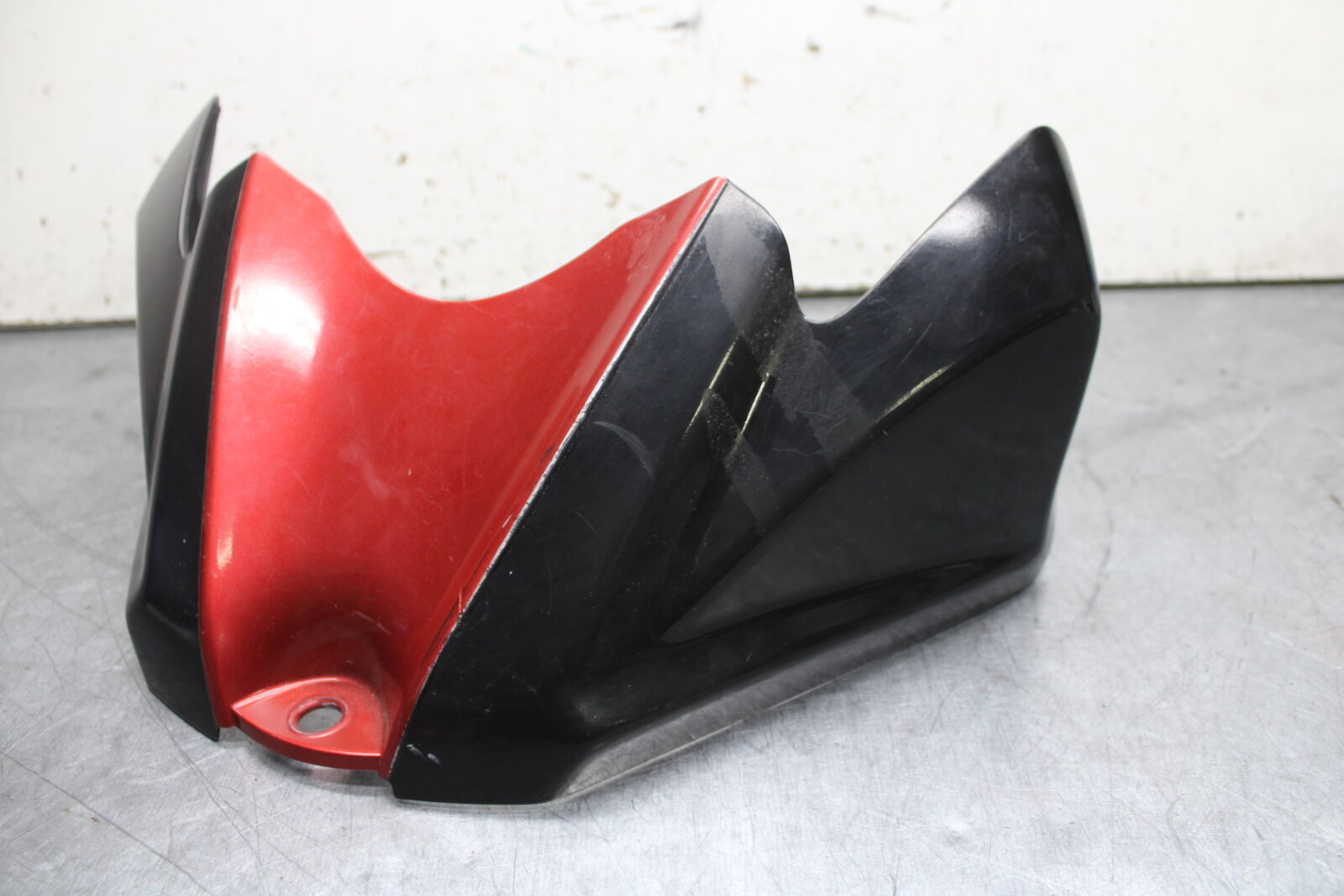 08-10 SUZUKI GSXR 600  FRONT GAS TANK FUEL CELL FAIRING COWL COVER TRIM BB101
