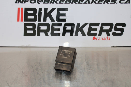 96-07 YAMAHA YZF600R FUEL PUMP RELAY GAS PETROL RELAY BB158
