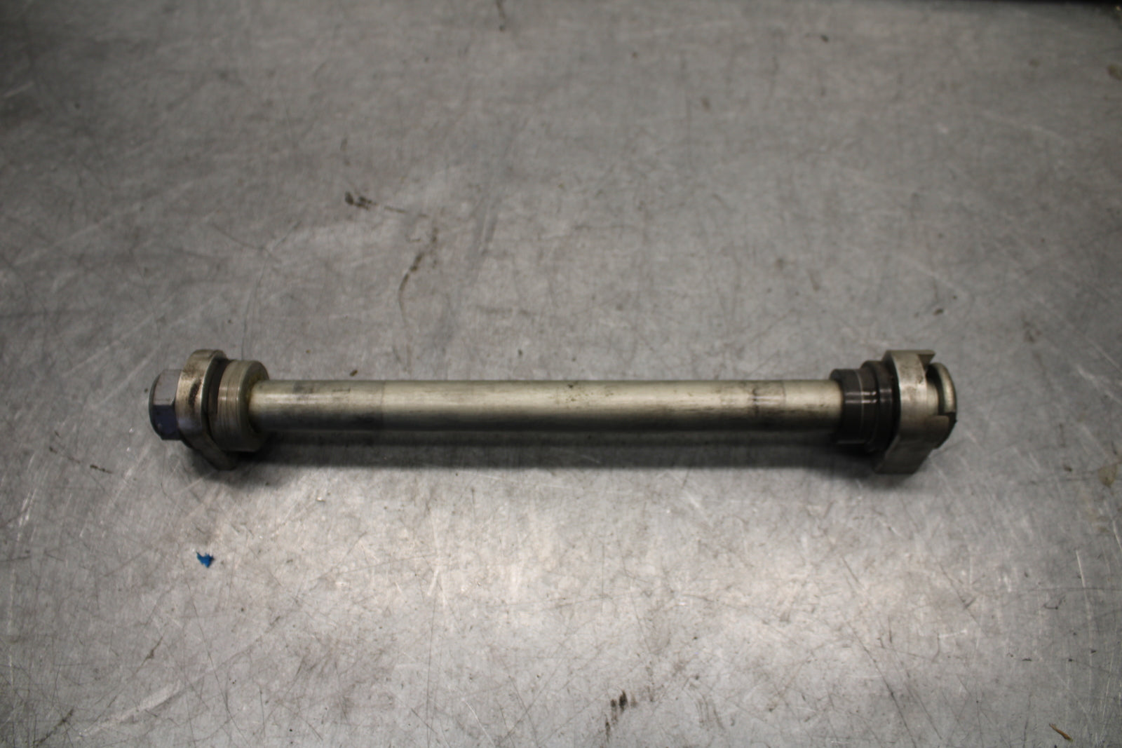 19-21 TRIUMPH SPEED TWIN 1200 REAR AXLE T2015060 BB653