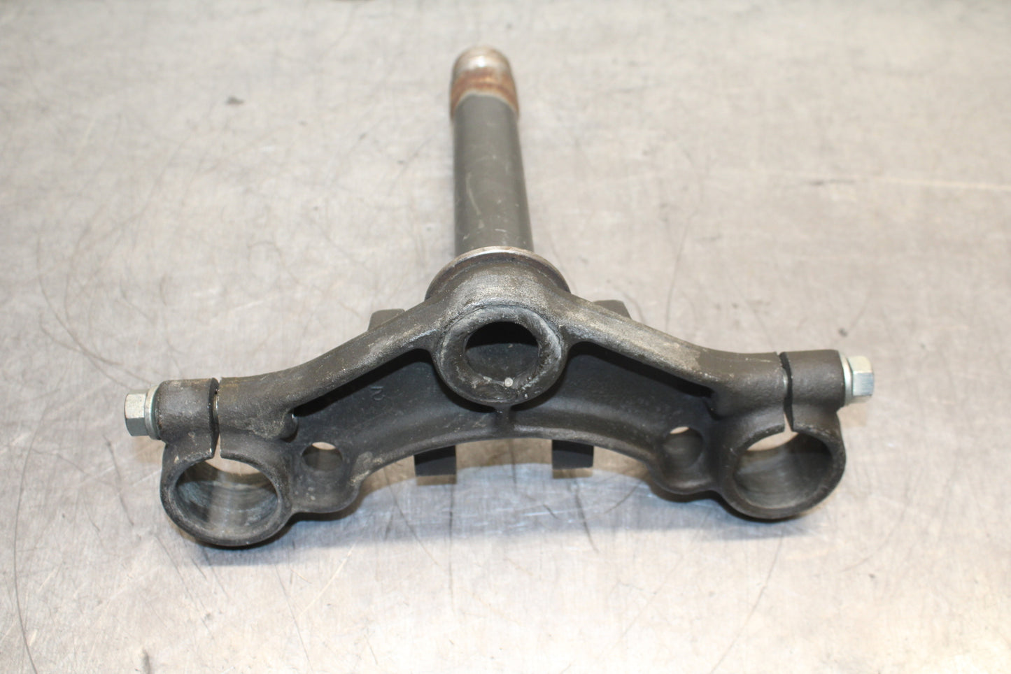 74-84 KAWASAKI KZ400 FRONT FORKS CLAMP LOWER TRIPLE TREE STEM BB107