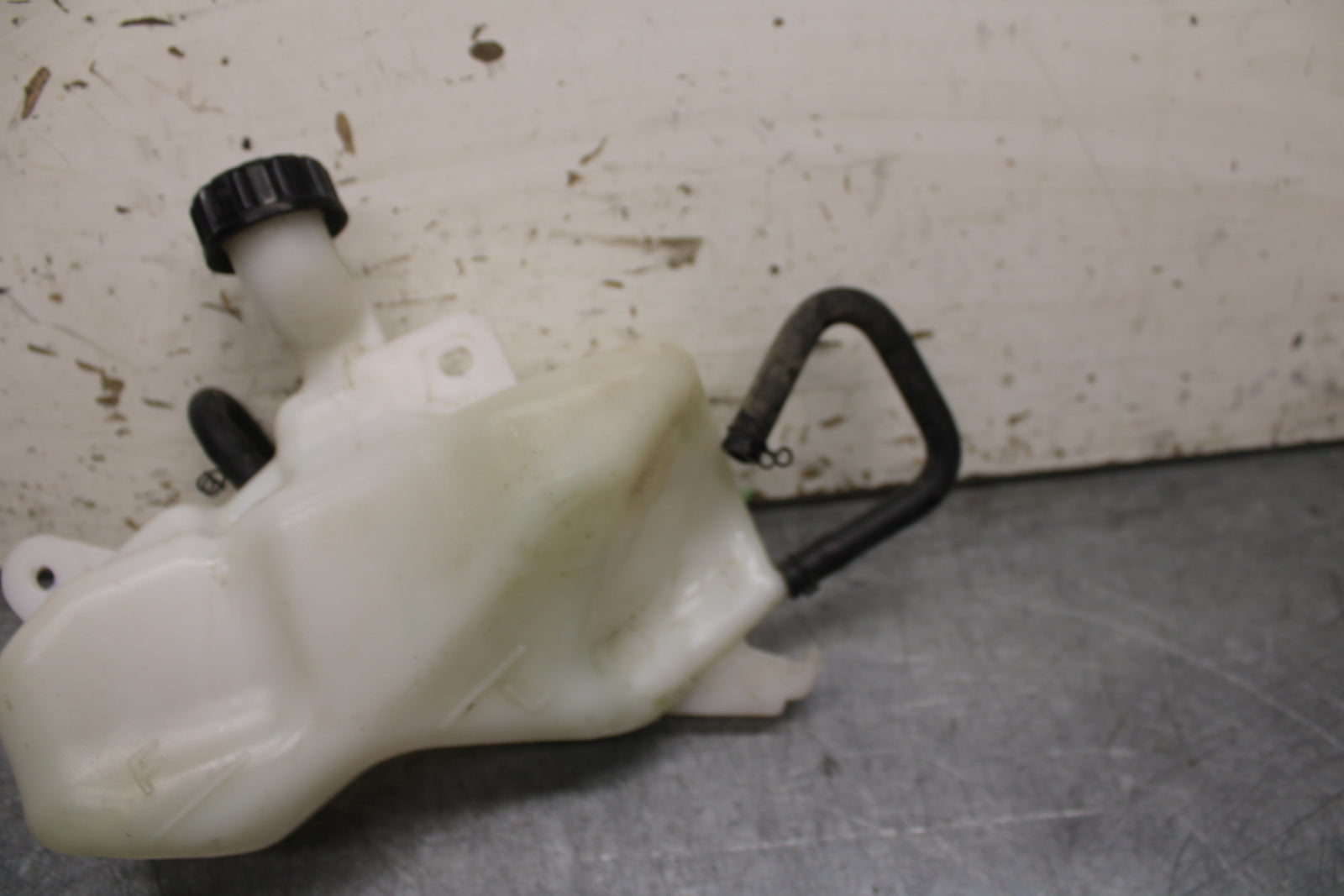24 KAWASAKI NINJA 500 ABS COOLANT WATER TANK RESERVOIR BOTTLE BB744