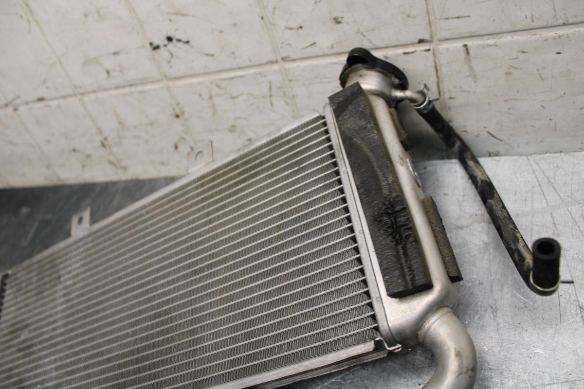 15-17 KAWASAKI EX 650 NINJA  ABS ENGINE RADIATOR MOTOR COOLER COOLING BB494