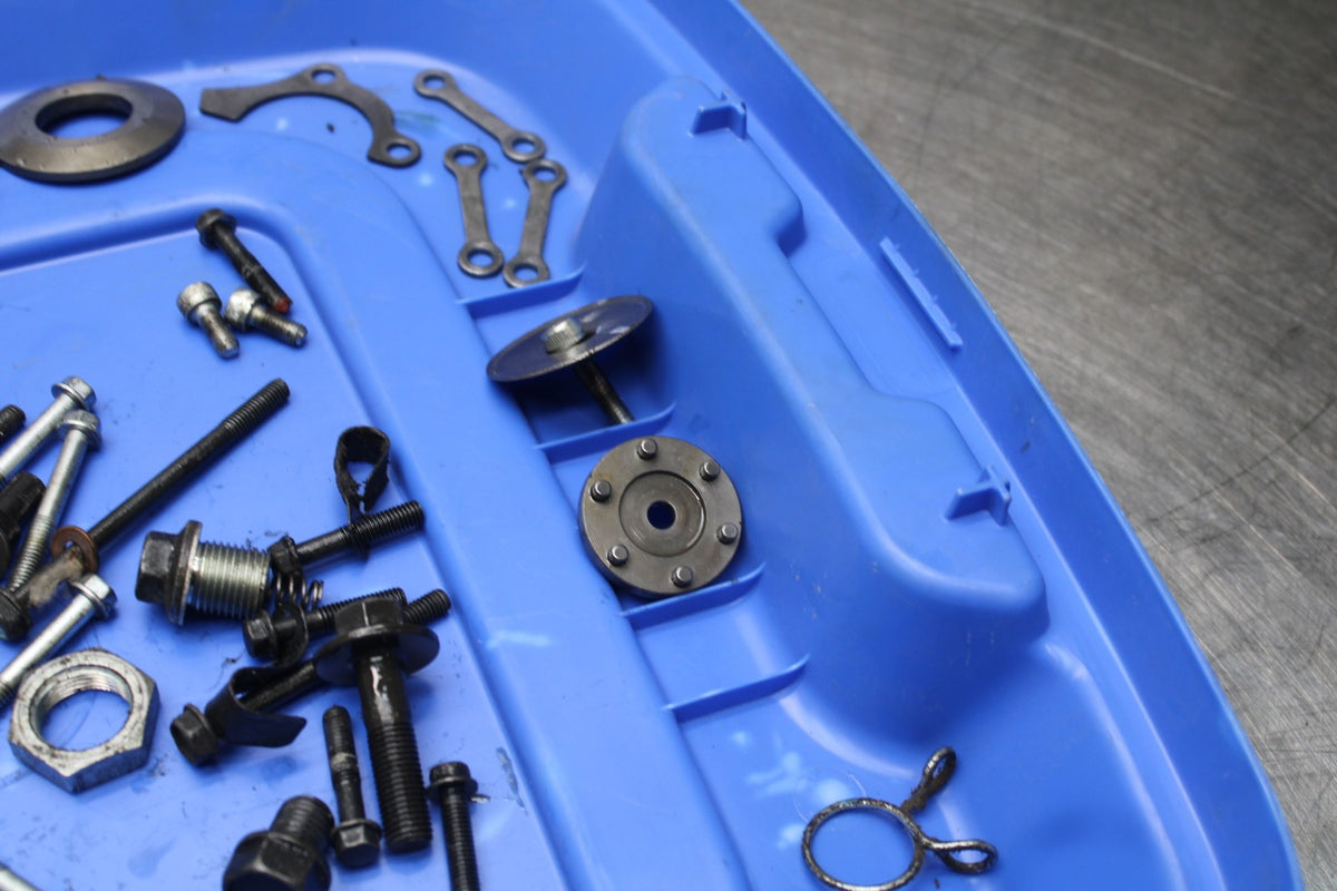 09 KAWASAKI NINJA 250R ENGINE BOLTS HARDWARE MOTOR SCREWS LEFTOVERS BB824
