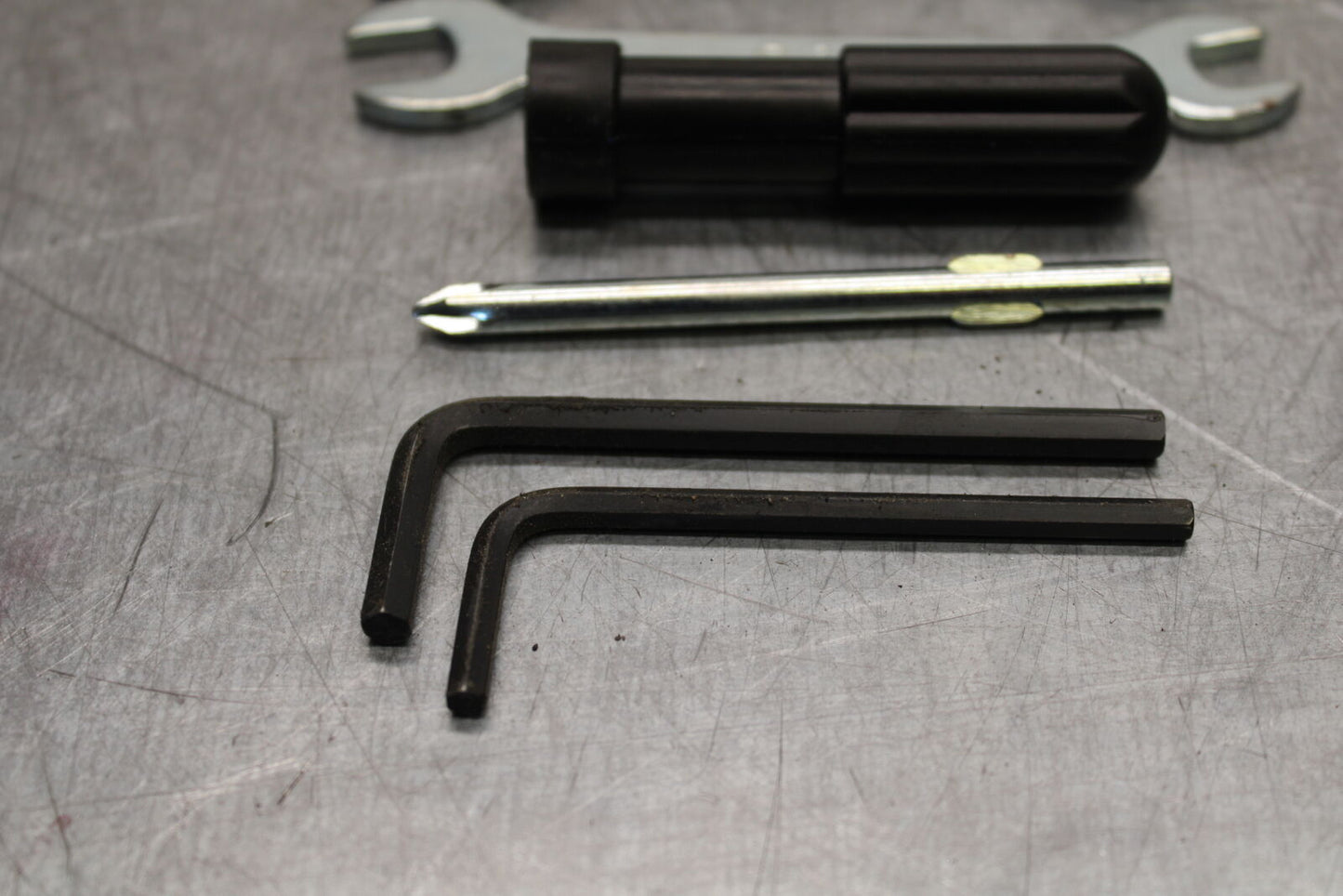 19-22 KAWASAKI Z400 STOCK TOOLS OEM TOOL BAG KIT SET BB708