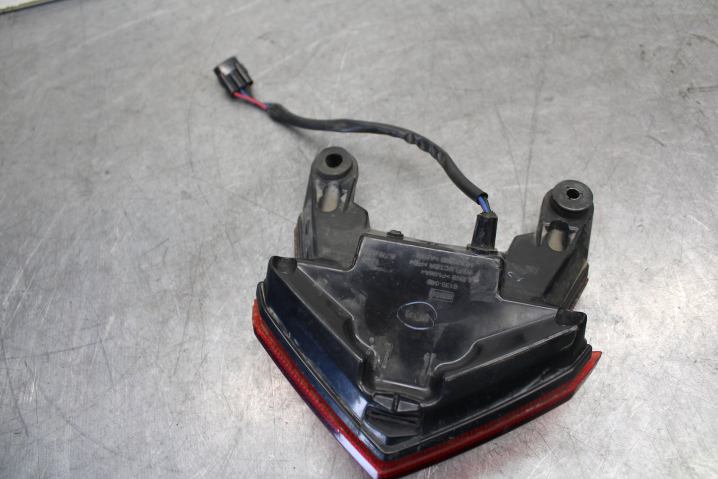 13-18 KAWASAKI NINJA ZX6R REAR TAIL TAILLIGHT BACK BRAKE LIGHT BB682