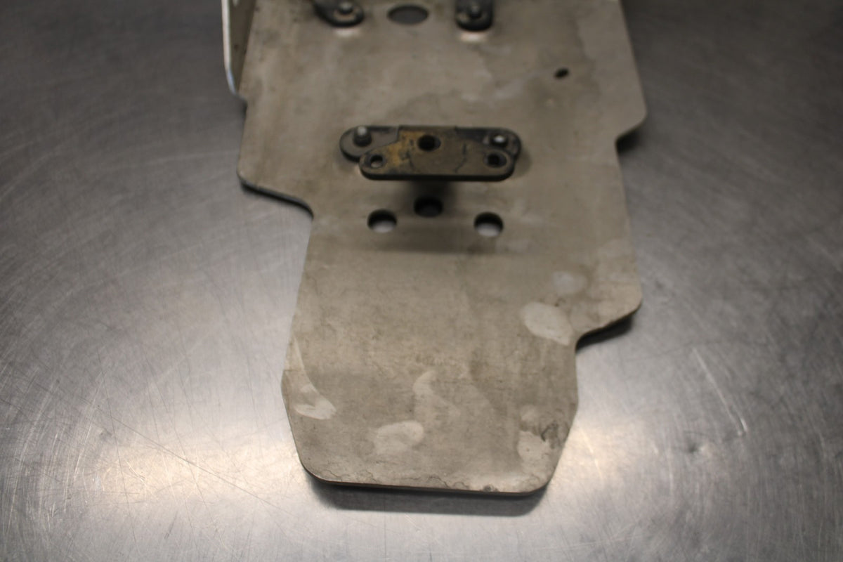 19 BMW F750GS SKID PLATE TRAY LOWER ENGINE FRAME GUARD BB938