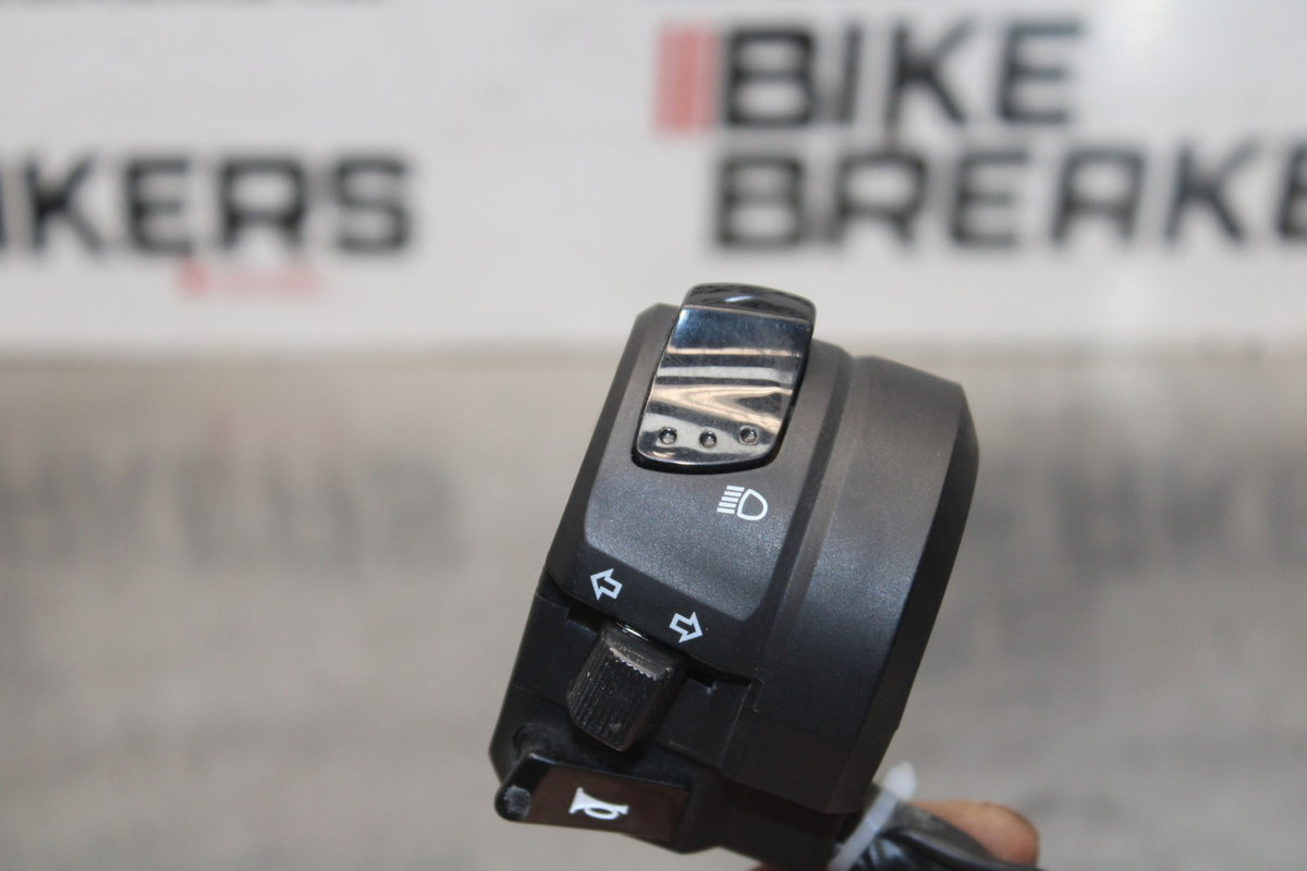 15 SUZUKI GW250F LEFT CLIP ON HANDLE HORN SIGNALS SWITCH SWITCHES BB789