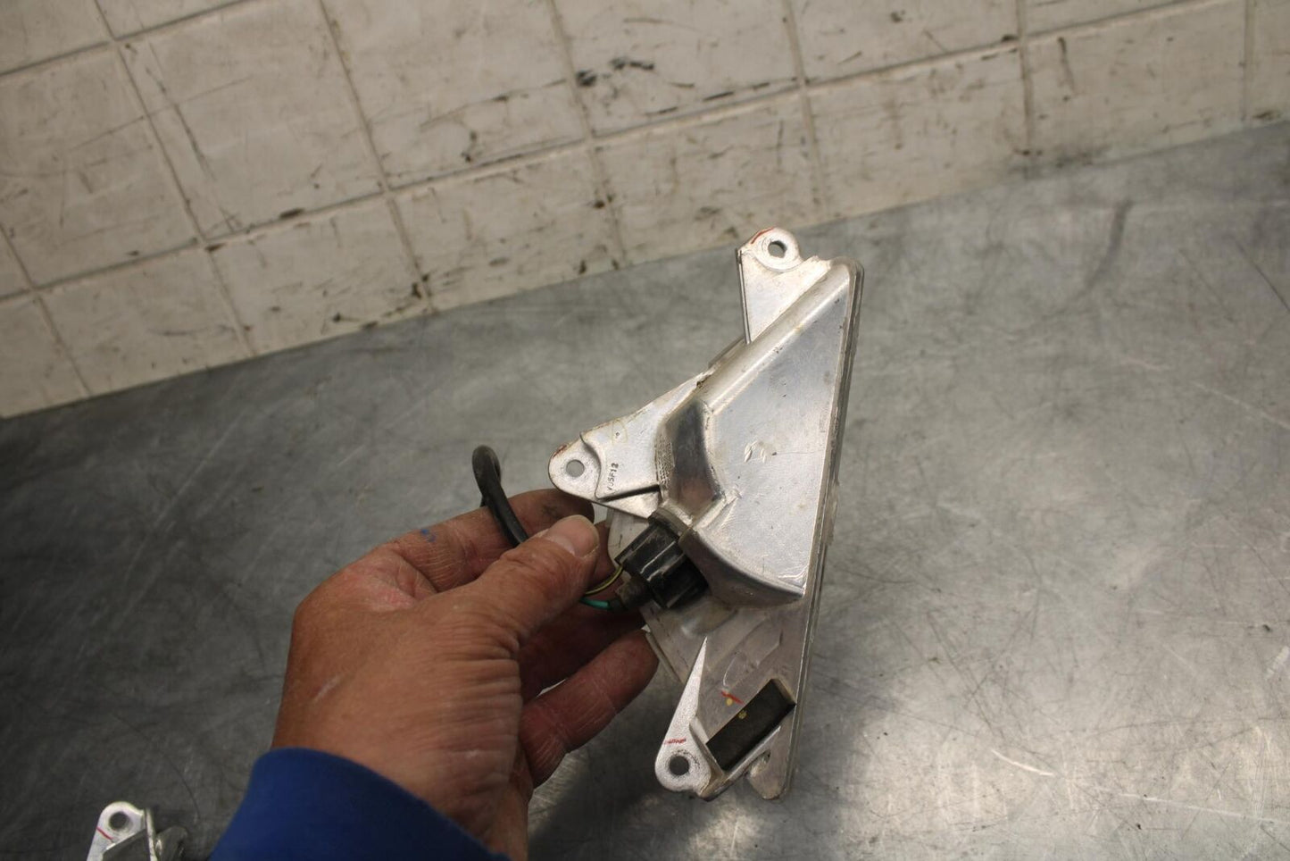 2014 Kawasaki Ninja 300 EX300B ABS FRONT LEFT RIGHT TURN SIGNALS LIGHT BB518