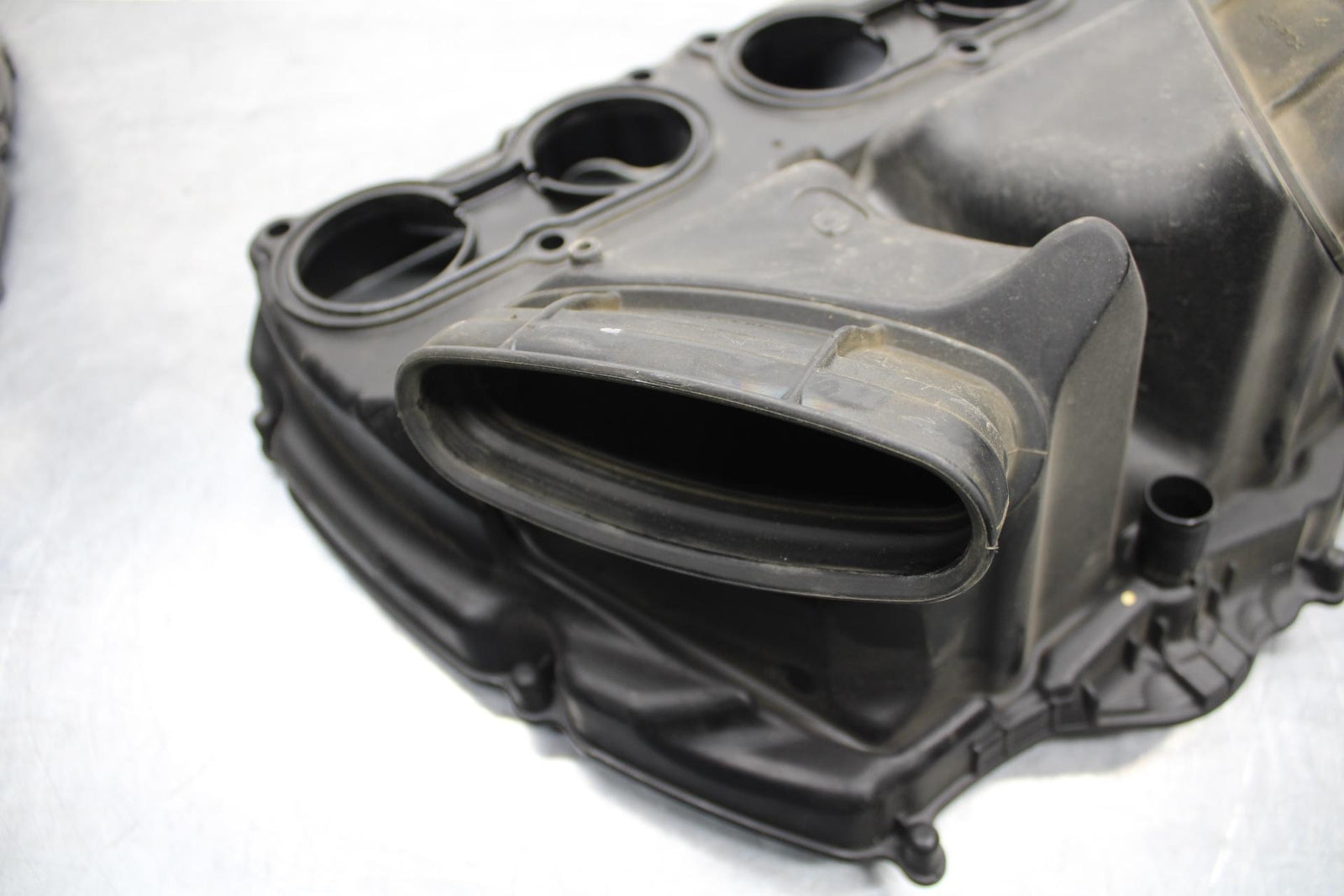 2008 Honda CBR1000RR AIRBOX AIR INTAKE FILTER 17220-MFL-000 17230-MFL-010 BB579