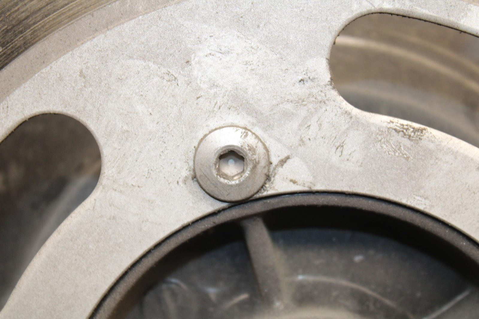 03-08 KAWASAKI VULCAN 1600 FRONT WHEEL LEFT RIGHT BRAKE ROTORS DISCS BB616