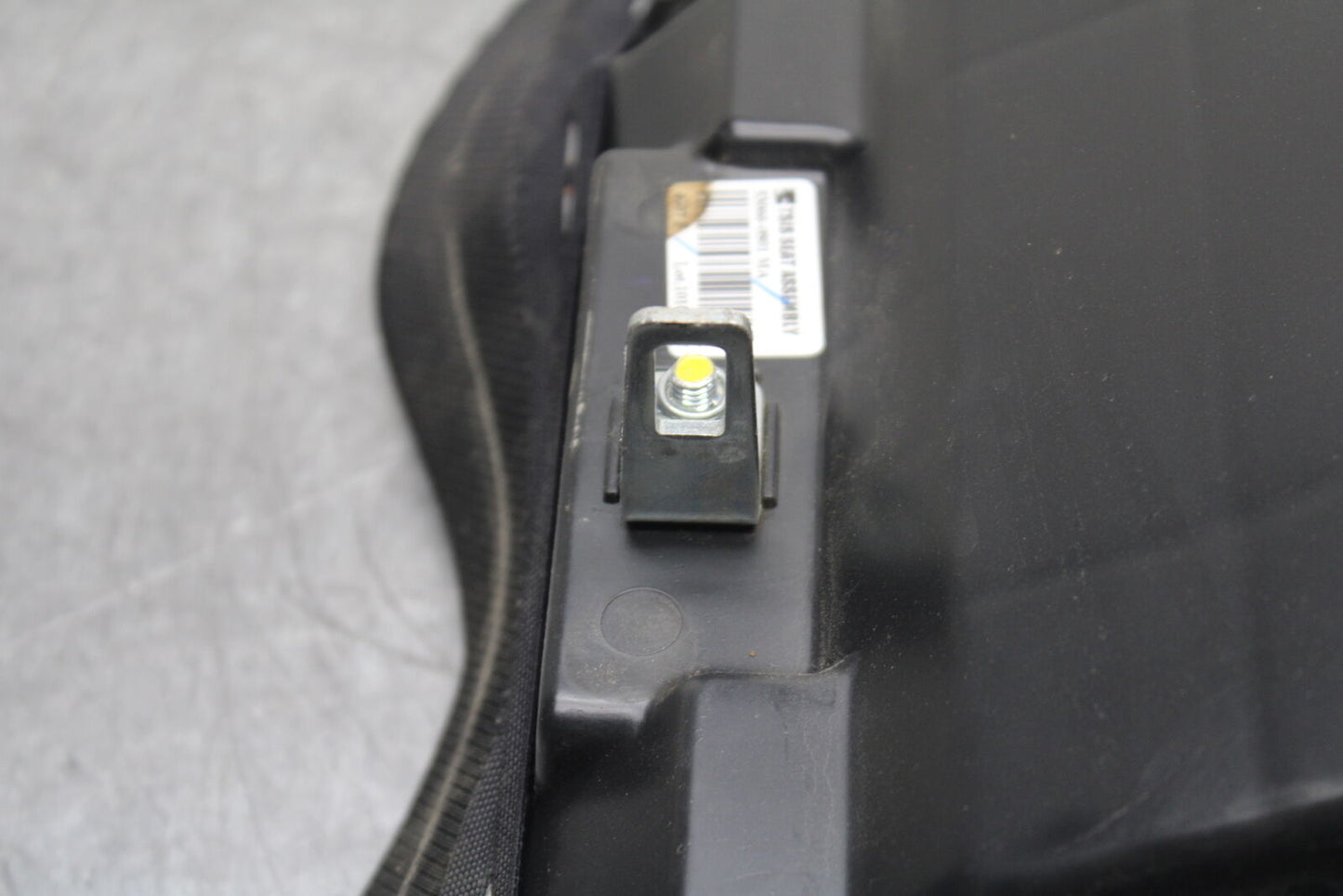 18-23 KAWASAKI NINJA 400 EX400 ABS FRONT DRIVERS SEAT PAD SADDLE PILLION BB747