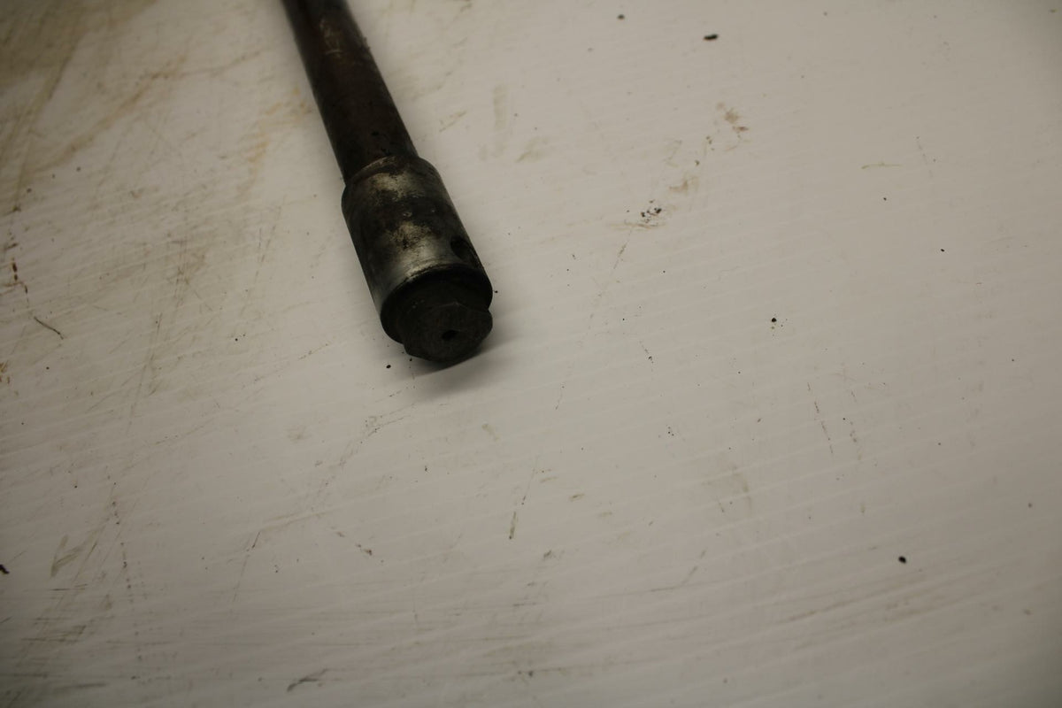 83-86 HONDA V65 MAGNA REAR AXLE BACK WHEEL RIM PIVOT BOLT AXEL BB236