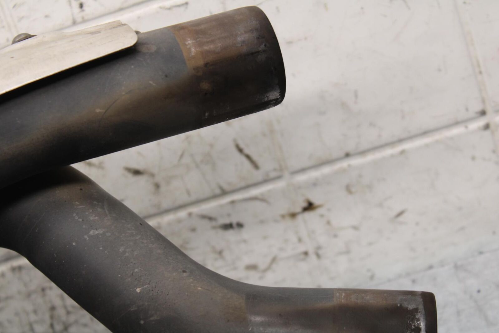 2007 Yamaha YZF R1 EXHAUST MIDPIPE MID MIDDLE PIPE 4C8-14740-00-00 BB575