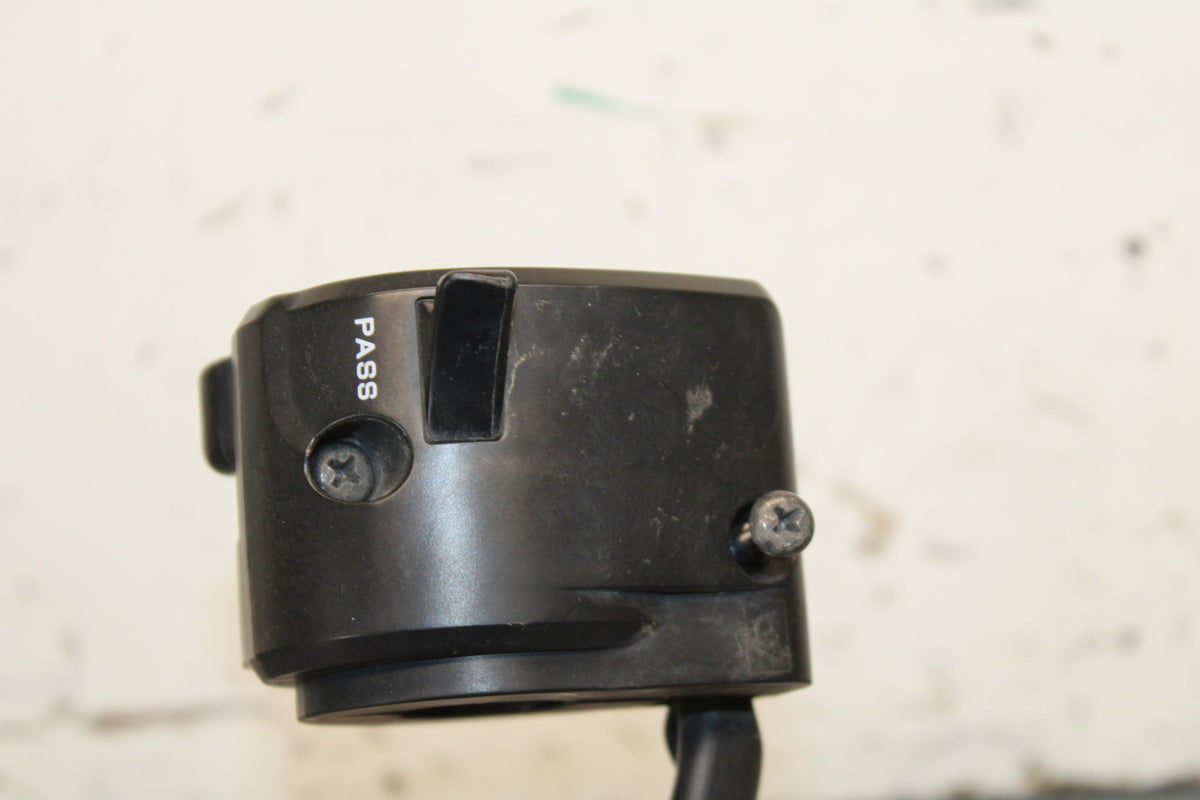 12-17 KAWASAKI ER-6N Z650 LEFT CLIP ON HANDLE HORN SIGNALS SWITCH SWITCHES BB709