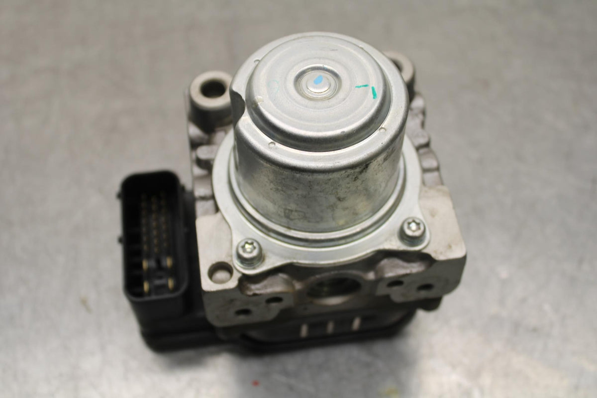 2008 Honda CBF1000 ABS PUMP UNIT MODULE BB641