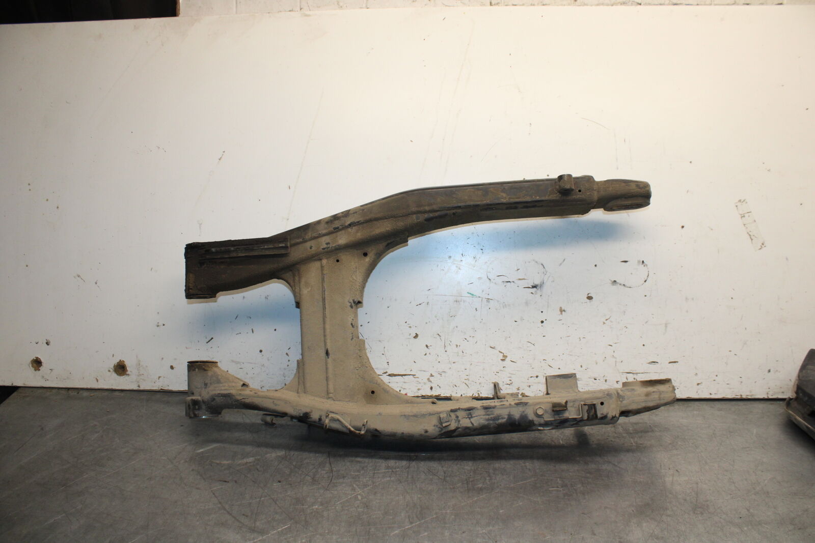 16-17 KAWASAKI VULCAN S 650 EN650 ABS REAR SWINGARM SUSPENSION ARM BB731