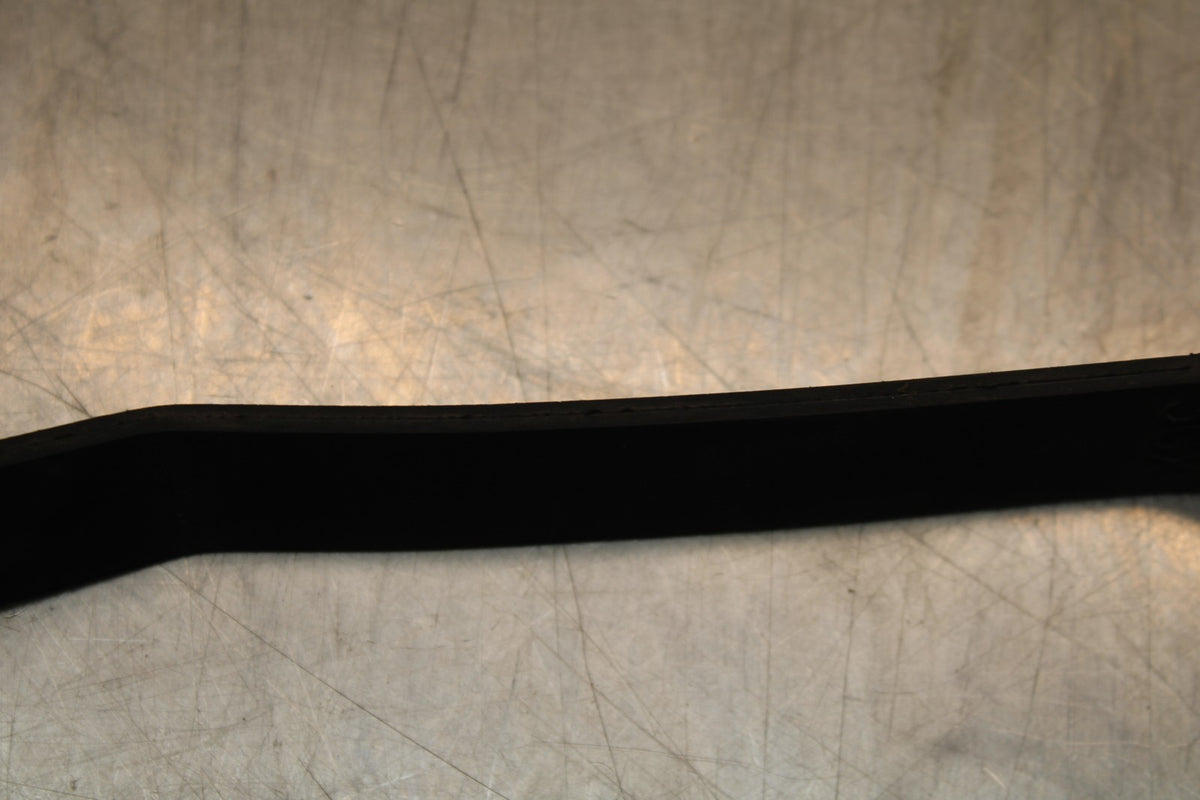 22-25 YAMAHA YZF R7 BATTERY HOLD DOWN CLAMP STRAP BB850