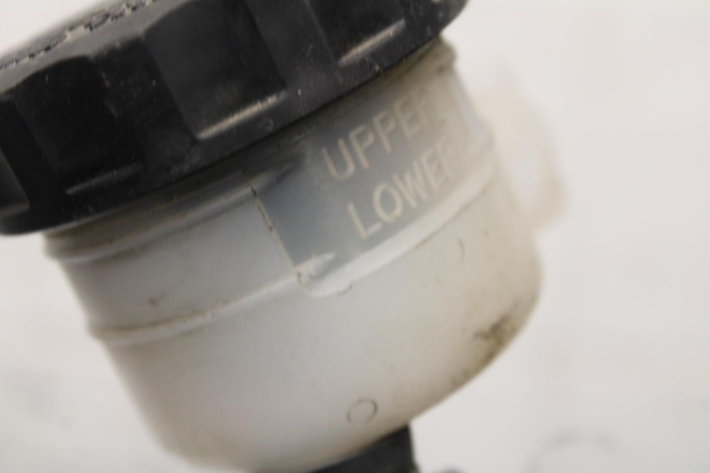 2005 Kawasaki Vulcan 1600 VN1600A REAR BACK BRAKE MASTER CYLINDER  BB574