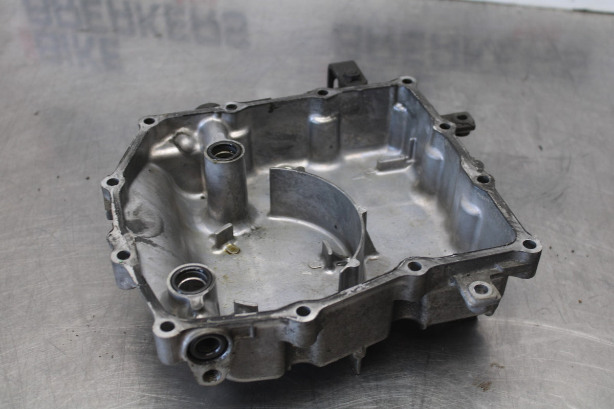 06-07 HONDA INTERCEPTOR 800 VFR800 ENGINE MOTOR BOTTOM OIL PAN COVER BB917