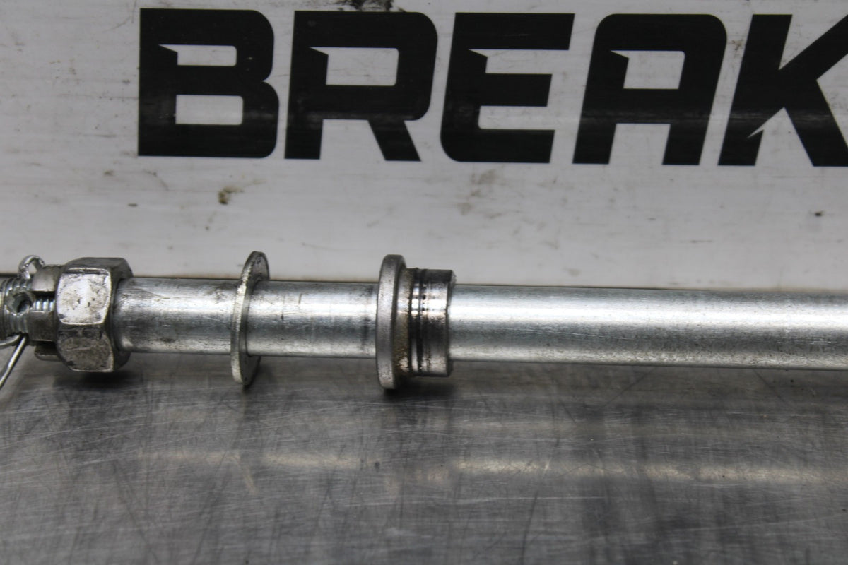 24 KAWASAKI NINJA 500 ABS FRONT WHEEL RIM AXLE PIVOT BOLT BB818