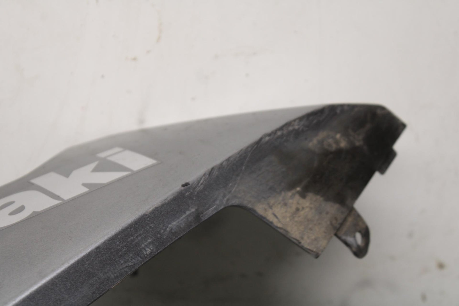 15-16 KAWASAKI EX300 RIGHT LOWER BOTTOM BELLY FAIRING COWL BB635