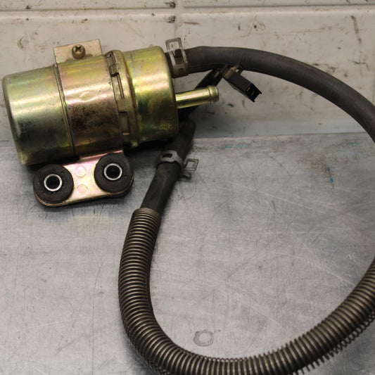 2004 Suzuki Intruder 1500 VL1500 FUEL GAS PUMP BB573