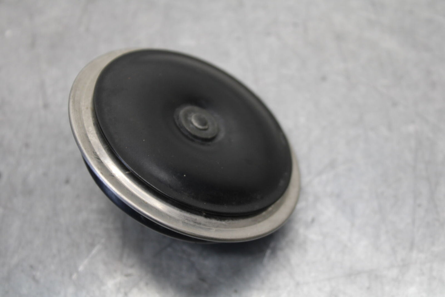 16 KAWASAKI NINJA ZX10R HORN SIGNAL 27003-0113 BB650