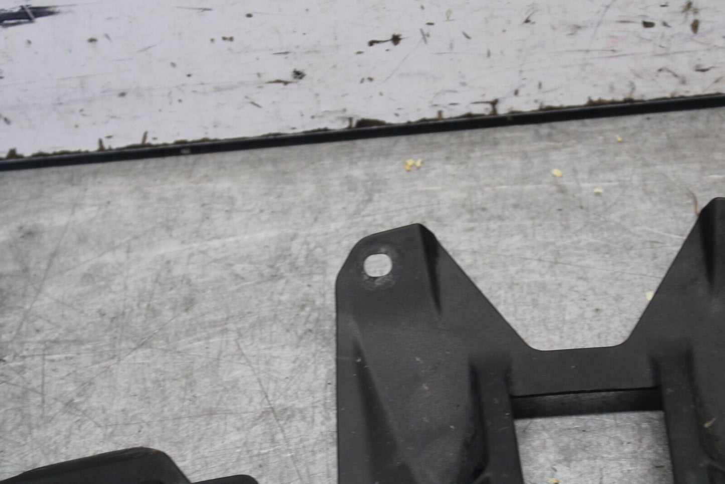 21-24 YAMAHA MT-07 MISCELLANEOUS PANELS COVERS TRIM  COWLS BB662